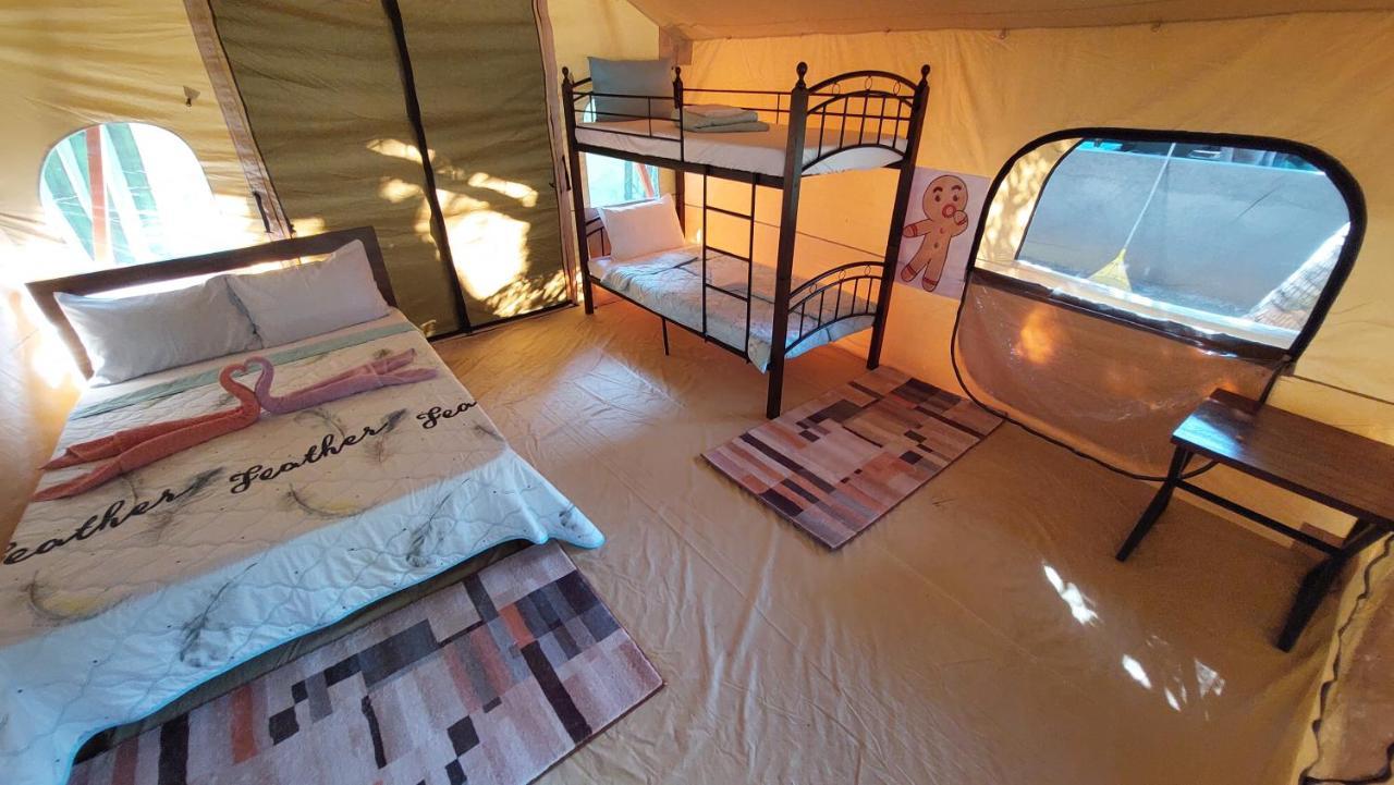 Shenanigans Glamping Resort Zamboanguita  Exteriör bild